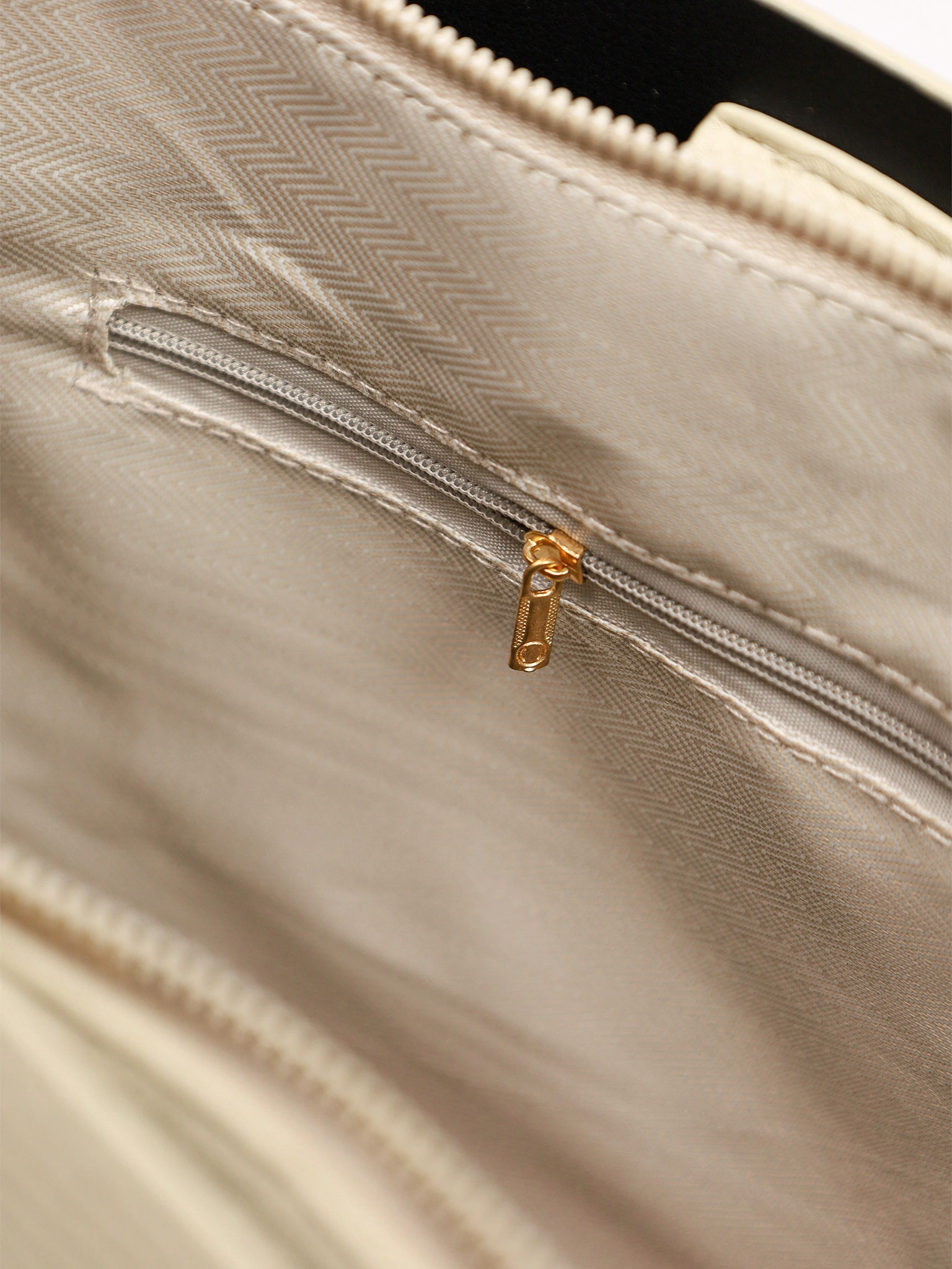 Сумка-тоут с декоративным платком в ассортименте